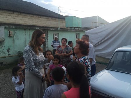 Qənirə Paşayeva Tovuz sakinləri ilə görüşüb