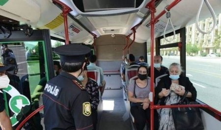 Polis Bakıda küçələrə nəzarəti gücləndirdi - FOTO