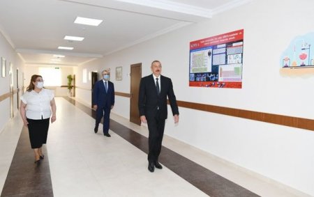 İlham Əliyev Bakıda 251 nömrəli məktəbin yeni korpusunun açılışında iştirak edib - YENİLƏNİB + FOTO