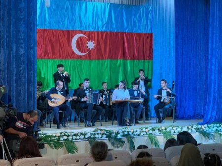 Azərbaycan Dövlət Uşaq Filarmoniyasında şəhid və qazi övladları üçün Zəfər konserti keçirilib - FOTO